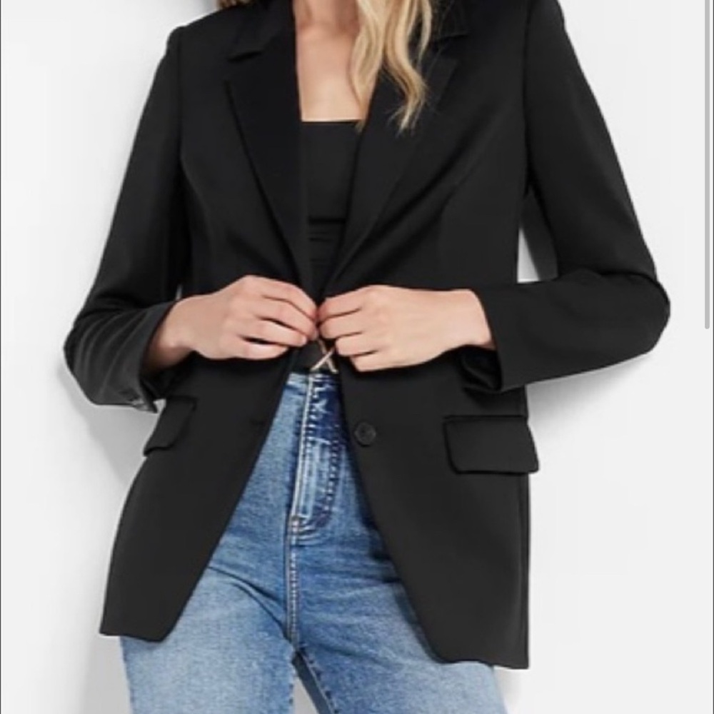 “Express Supersoft Double Knit Blazer